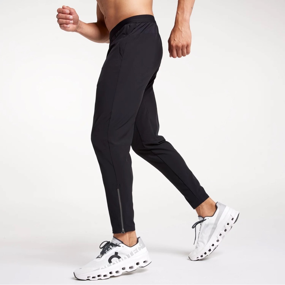 VRST Men's Accelerate Run Pants Black Size M Athleisure Athletic Running Gym - Picture 2 of 16